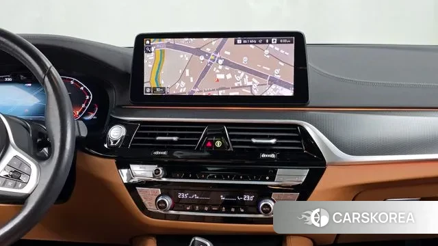 BMW 5 Series (G30) 2022 Серый из Кореи, фото 5