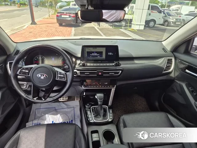 Kia Seltos 2019 Белый из Кореи, фото 5