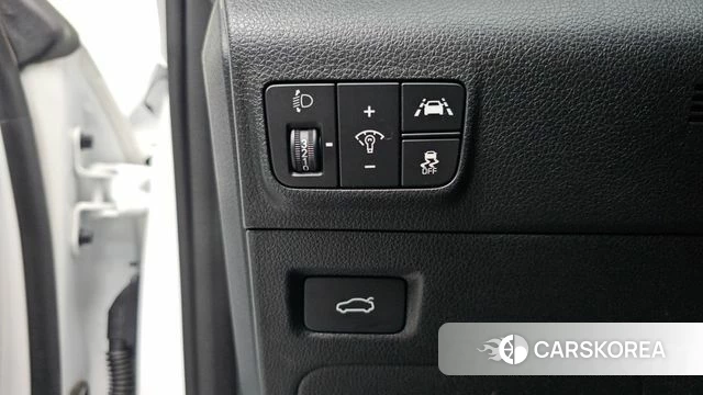 Kia K5 3rd generation 2023 Белый из Кореи, фото 5