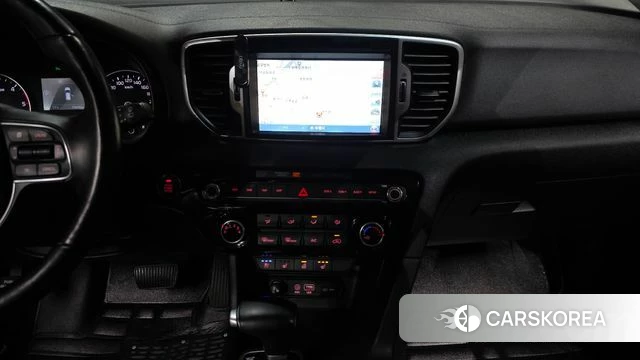 Kia Sportage 4th Generation 2018 Белый из Кореи, фото 5