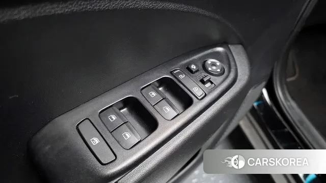 Hyundai Venue 2021 Черный из Кореи, фото 5