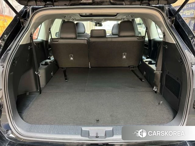 Toyota Highlander 2024 Черный из Китая, фото 5