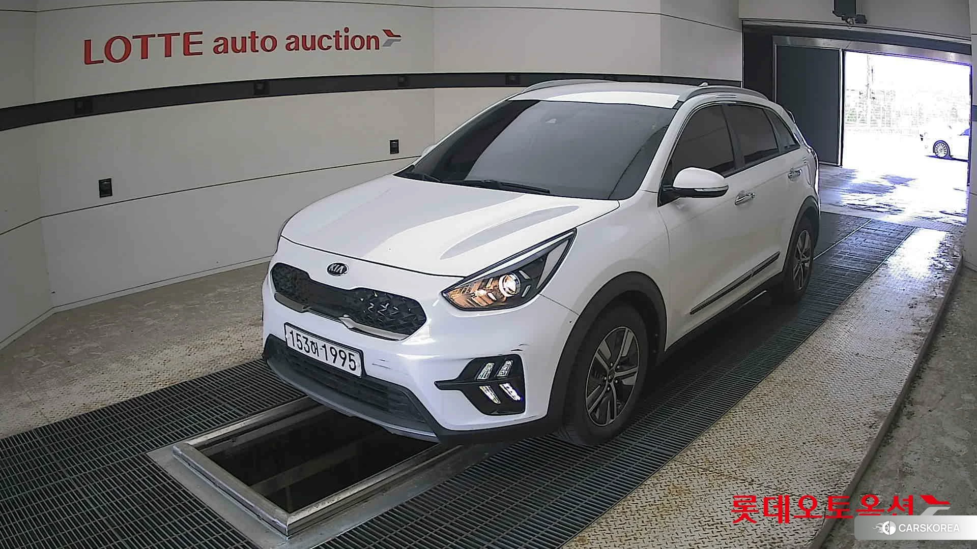 Kia Niro Hybrid 2020 Snow White Pearl (optional) из Кореи, фото 5
