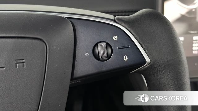 Tesla Model Y 2025 Серый из Кореи, фото 5
