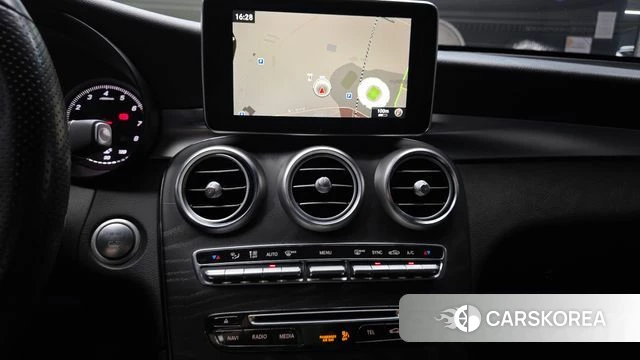Mercedes-Benz GLC-Class X253 2019 Черный из Кореи, фото 5