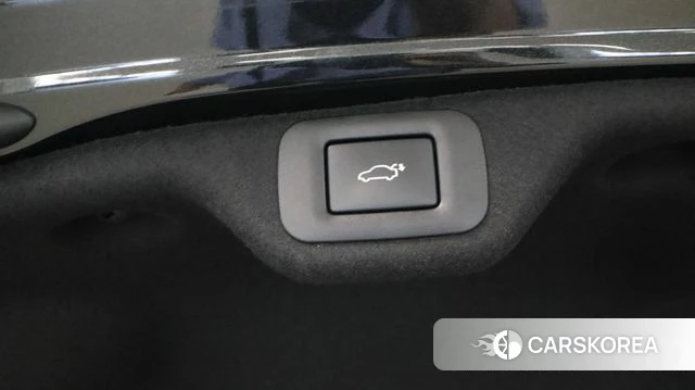 Lexus ES300h 7th generation 2025 Черный из Кореи, фото 5