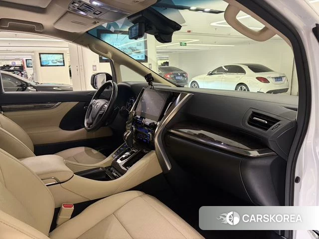 Toyota Elfa 2023 Белый из Китая, фото 5
