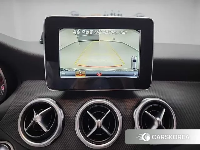 Mercedes-Benz GLA-Class X156 2018 Черный из Кореи, фото 5