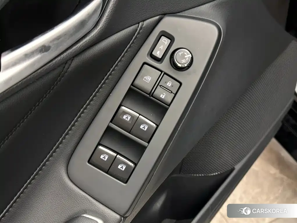 Toyota Avalon 2023 Черный из Китая, фото 5