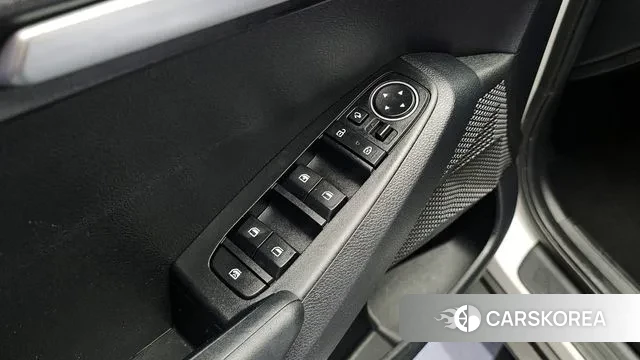 Kia Seltos 2022 Белый из Кореи, фото 5