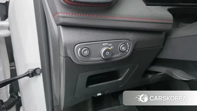 Chevrolet (GM Daewoo) The New Trail Blazer 2024 Белый из Кореи, фото 5