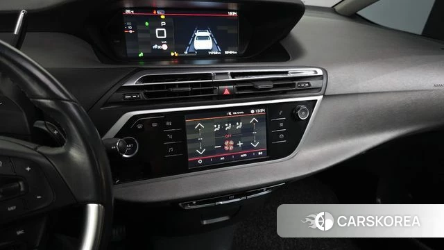 Citroen / DS Grand C4 Picasso 2018 Жемчужный цвет из Кореи, фото 5