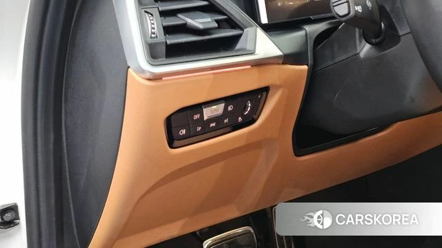 BMW 3 Series (G20) 2024 Белый из Кореи, фото 5