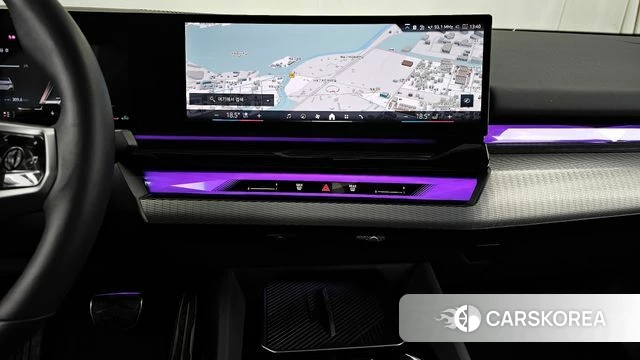 BMW 5 Series (G60) 2025 Белый из Кореи, фото 5