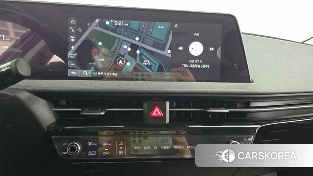 Kia EV6 2022 Серебристо-серый из Кореи, фото 5