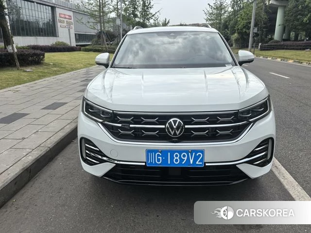 Volkswagen Tanyue 2023 Белый из Китая, фото 5