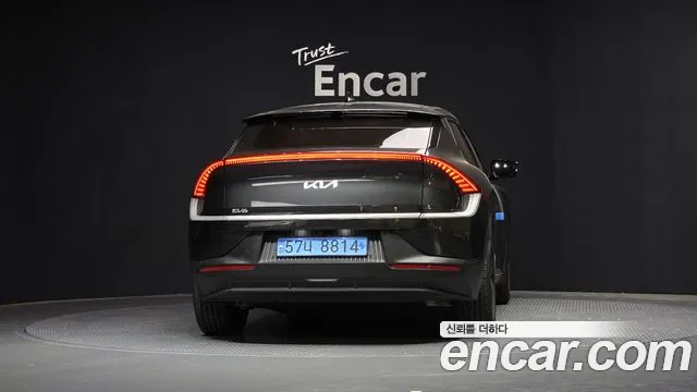 Kia EV6 2021 Серый из Кореи, фото 5