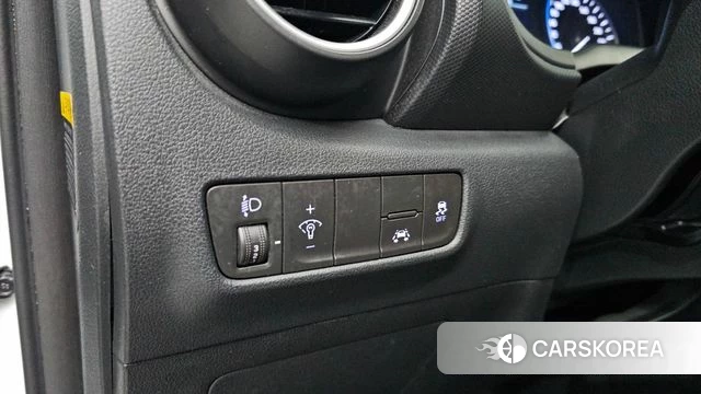 Hyundai Kona 2019 Белый из Кореи, фото 5
