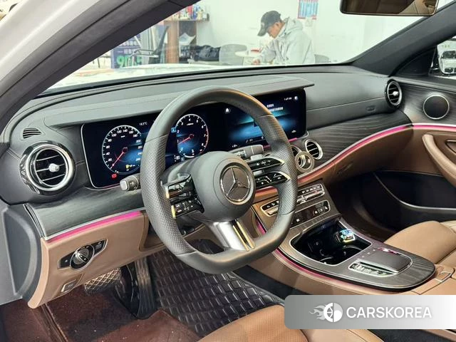 Mercedes-Benz E-class 2022 Белый из Китая, фото 5