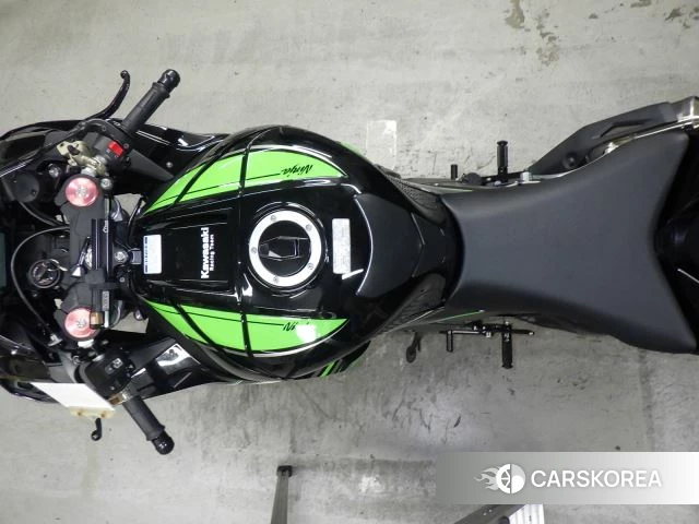 Проданный Kawasaki ZX-10R NINJA ABS 2016 из Японии, фото 2