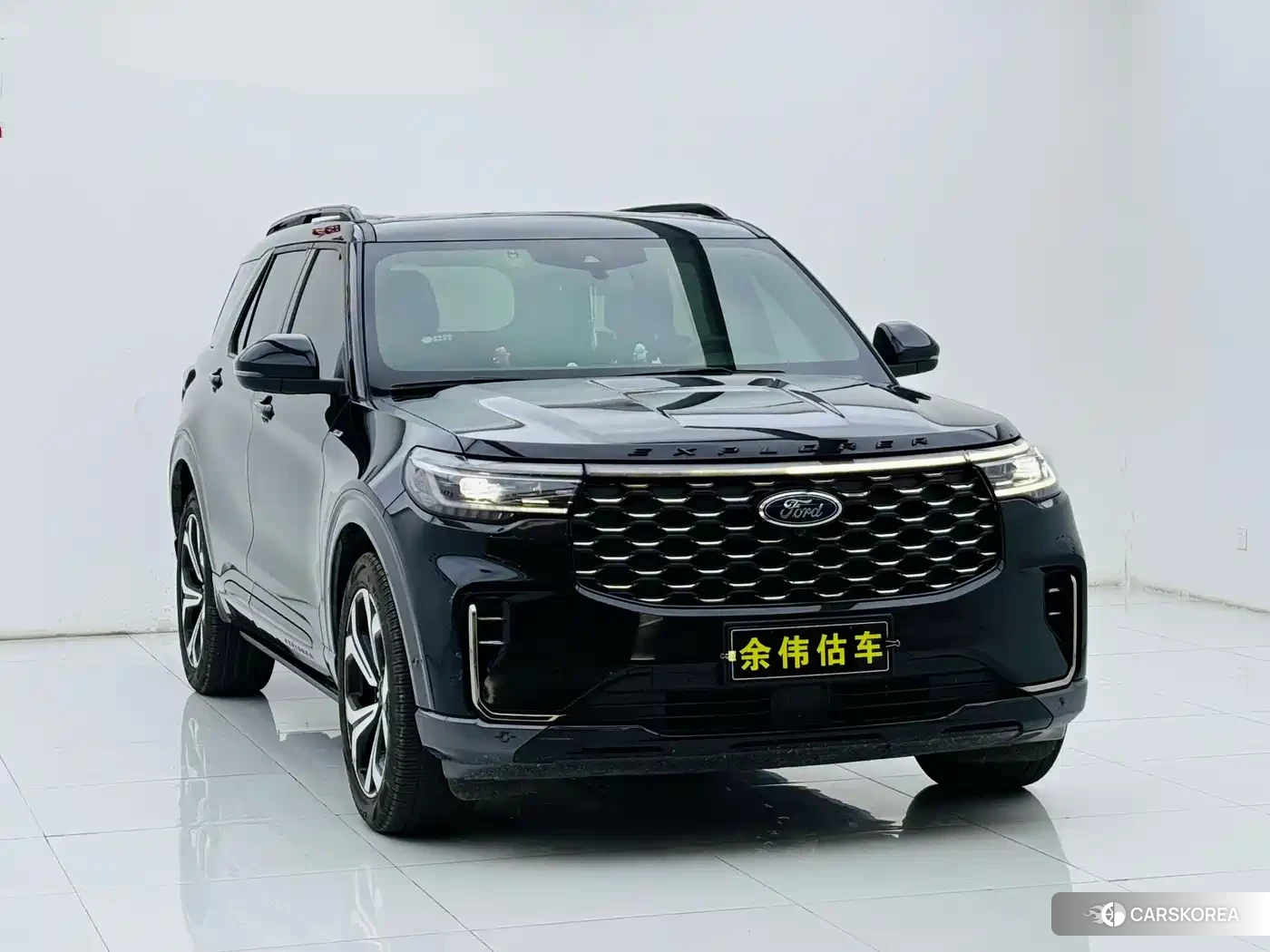 Ford Explorer 2023 Черный из Китая, фото 5
