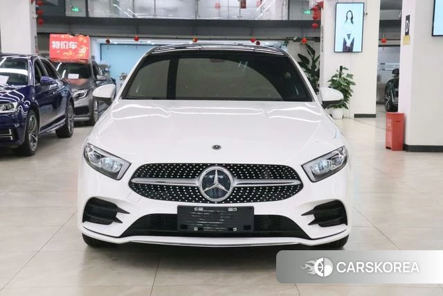 Mercedes-Benz Class A 2021 Белый из Китая, фото 5