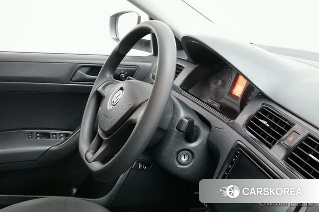 Volkswagen Santana 2019 Белый из Китая, фото 5