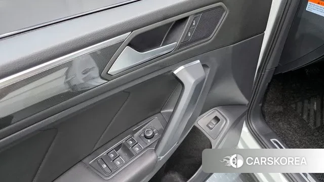 Volkswagen Tiguan Allspace id 2901947 из Кореи 5