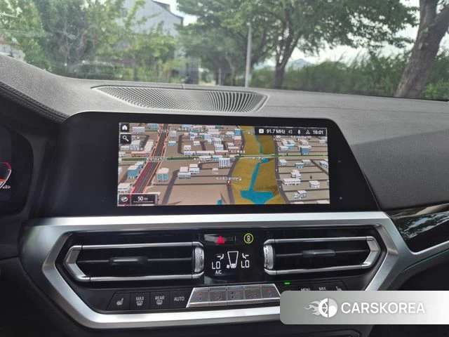 BMW 3 Series (G20) 2019 Белый из Кореи, фото 5