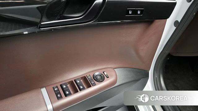 Hyundai Grandeur (GN7) 2023 Белый из Кореи, фото 5