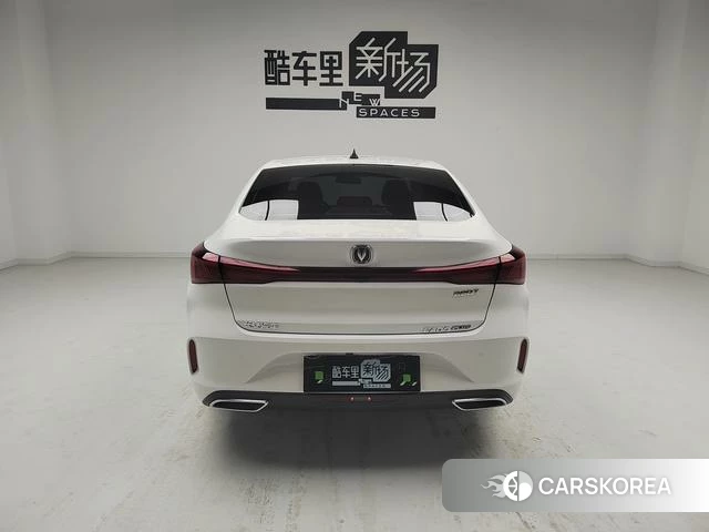 Chang'an Yidong 2024 Белый из Китая, фото 5
