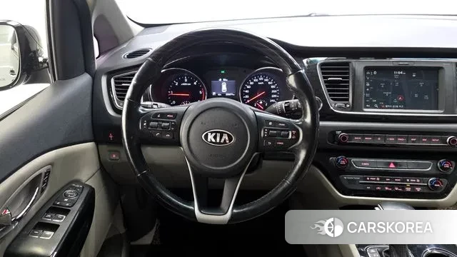 Kia The New Carnival 2018 Черный из Кореи, фото 5