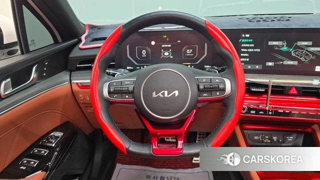 Kia The New K5 3rd generation 2023 Белый из Кореи, фото 5