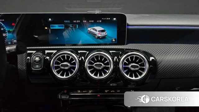 Mercedes-Benz A-Class W177 2019 Белый из Кореи, фото 5