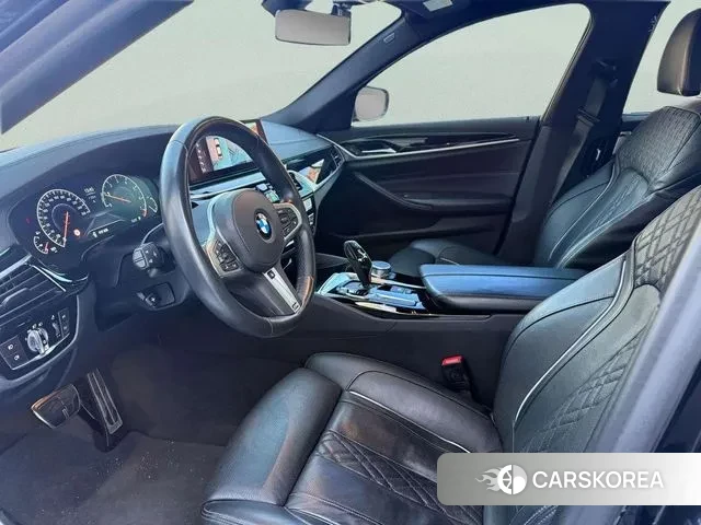 BMW 5 Series (G30) 2019 Черный из Кореи, фото 5