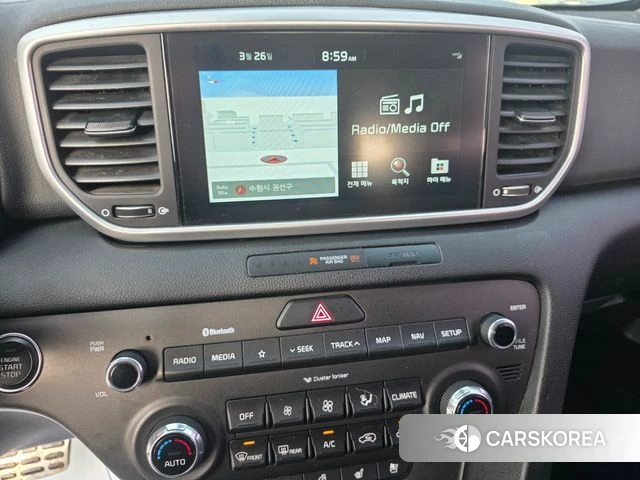 Kia Sportage The Bold 2021 Серебристо-серый из Кореи, фото 5