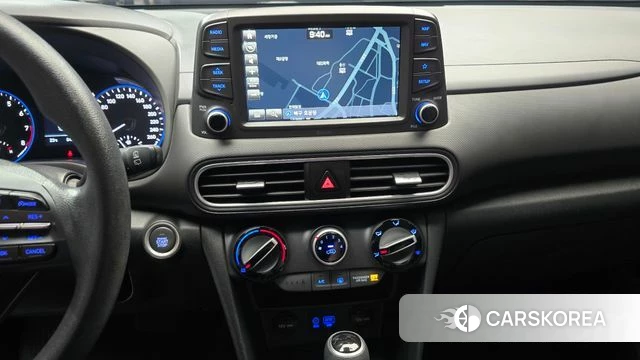 Hyundai Kona 2018 Белый из Кореи, фото 5