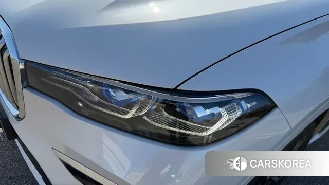 BMW X7 (G07) 2021 Белый из Кореи, фото 5