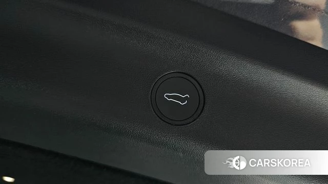 Tesla Model Y 2024 Серый из Кореи, фото 5