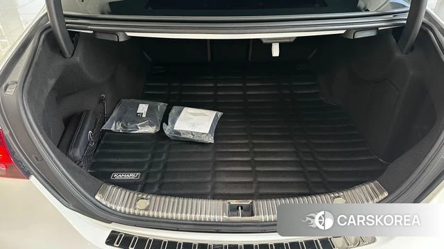Mercedes-Benz E-Class W213 2022 Белый из Кореи, фото 5