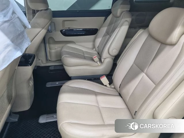Kia The New Carnival 2019 Белый из Кореи, фото 5