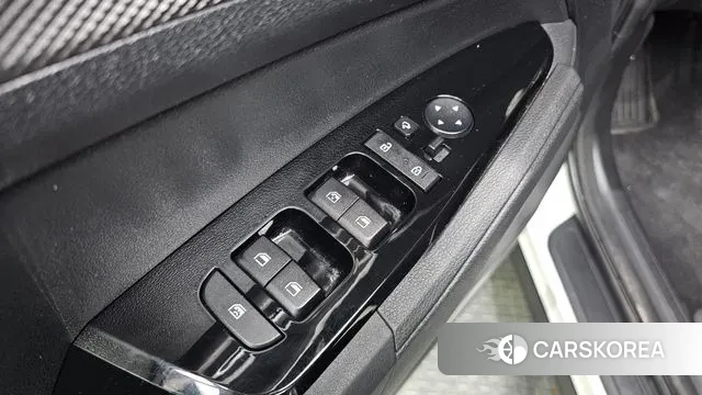 Kia Sportage 5th Generation 2021 Белый из Кореи, фото 5