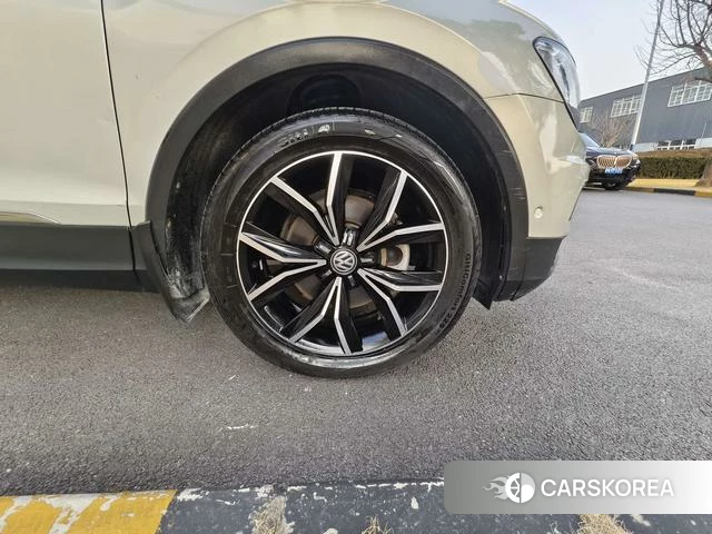 Volkswagen Tiguan L 2019 Шампань из Китая, фото 5