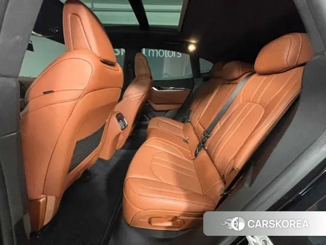 Maserati Levante 2022 Черный из Кореи, фото 5