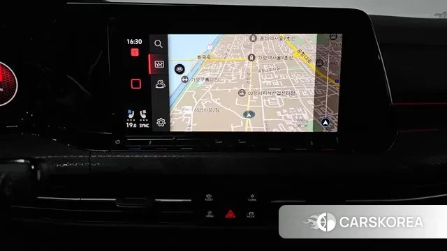 Volkswagen Golf 8th Generation 2024 Черный из Кореи, фото 5