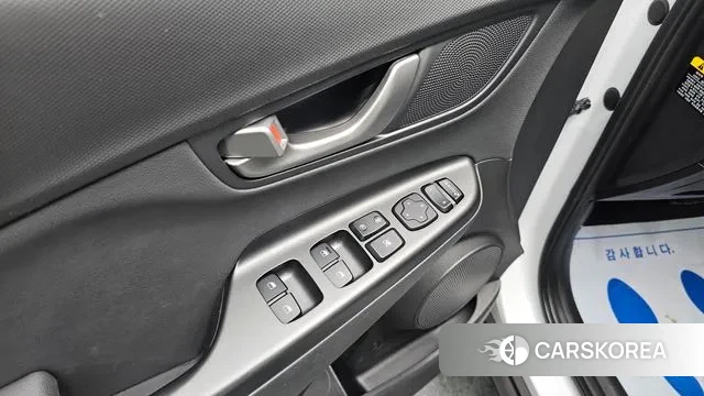 Hyundai Kona 2020 Белый из Кореи, фото 5