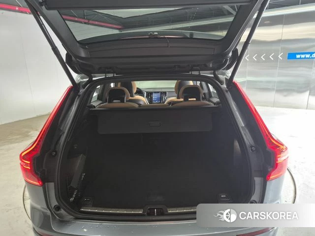 Volvo XC60 second Generation 2018 Серый из Кореи, фото 5