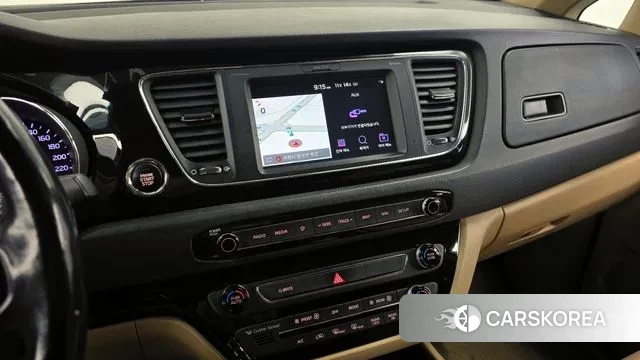 Kia The New Carnival 2019 Белый из Кореи, фото 5