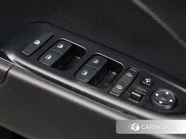 Hyundai Venue 2020 Красный из Кореи, фото 5