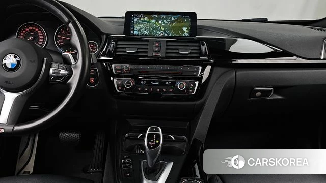 BMW 3 Series (F30) 2018 Белый из Кореи, фото 5